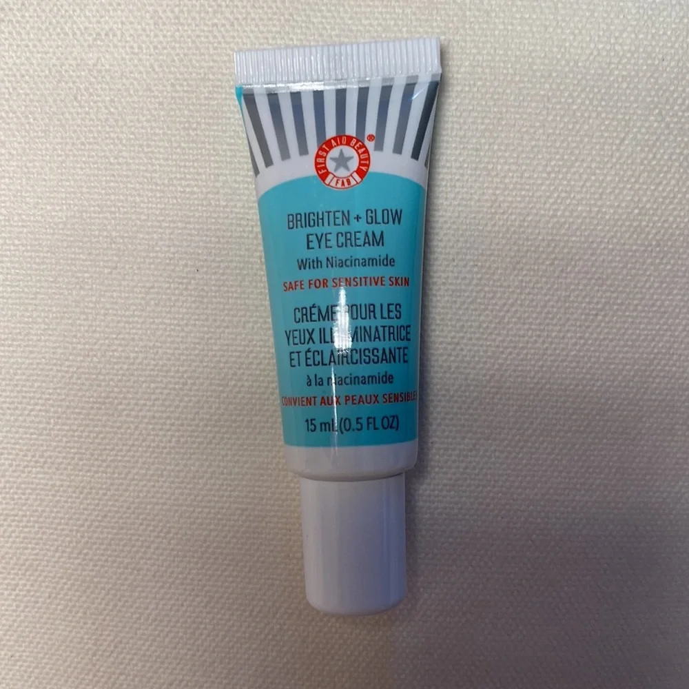 First Aid Beauty Brighten & Glow Eye Cream - Picture 5 of 8